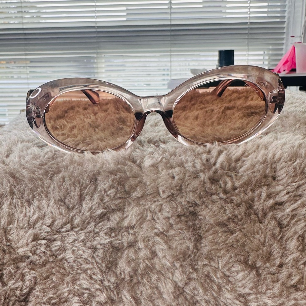 Transparent Pink Oval Sunglasses